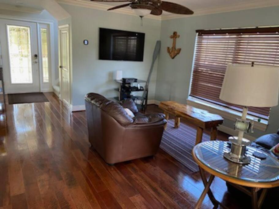 4Br Private Dock, Warm Spring Canal, Kayaks, Canoe Hudson Εξωτερικό φωτογραφία