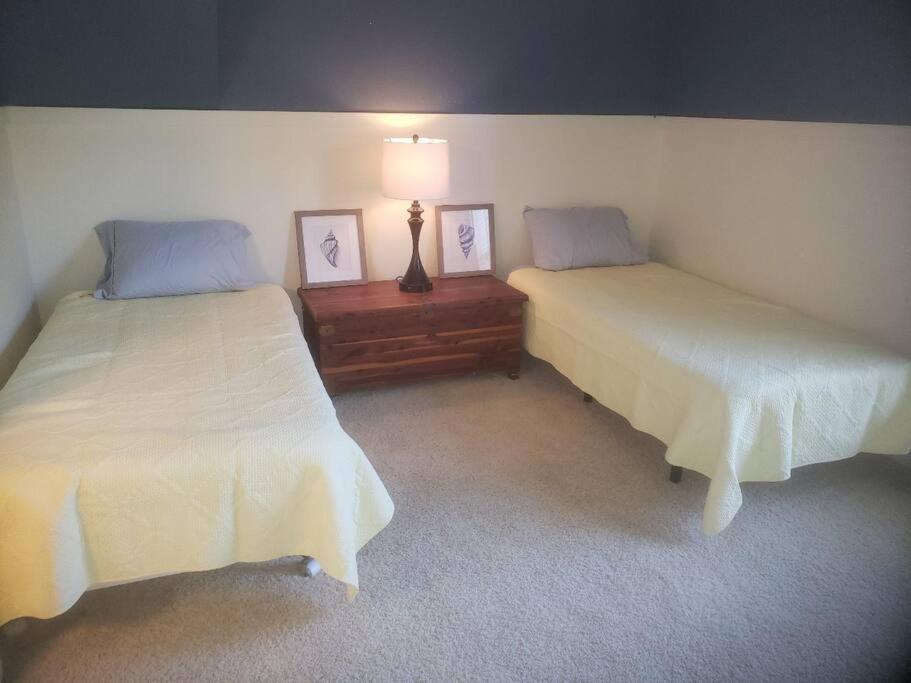 4Br Private Dock, Warm Spring Canal, Kayaks, Canoe Hudson Εξωτερικό φωτογραφία