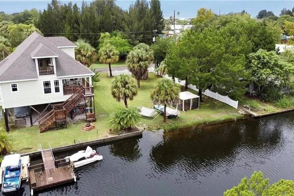 4Br Private Dock, Warm Spring Canal, Kayaks, Canoe Hudson Εξωτερικό φωτογραφία